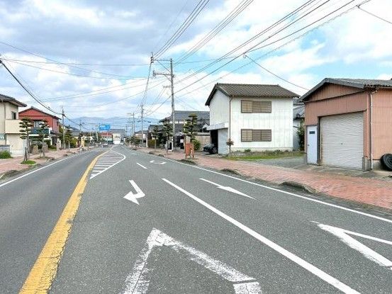 Renovated 3LDK House in Ogimachi, Saga - 108 sqm - Thumbnail 3