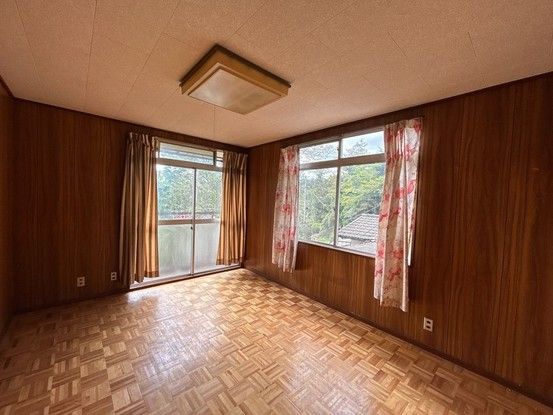 9DK House for Sale in Kamiyokono, Tsuyama City, 129.92 sqm - Thumbnail 2
