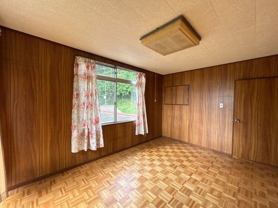 9DK House for Sale in Kamiyokono, Tsuyama City, 129.92 sqm - Thumbnail 4