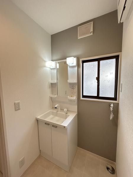 Renovated 3LDK House in Yamaguchi City - 77m² - Thumbnail 4