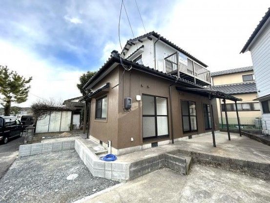 Renovated 3LDK House in Yamaguchi City - 77m² - Thumbnail 2