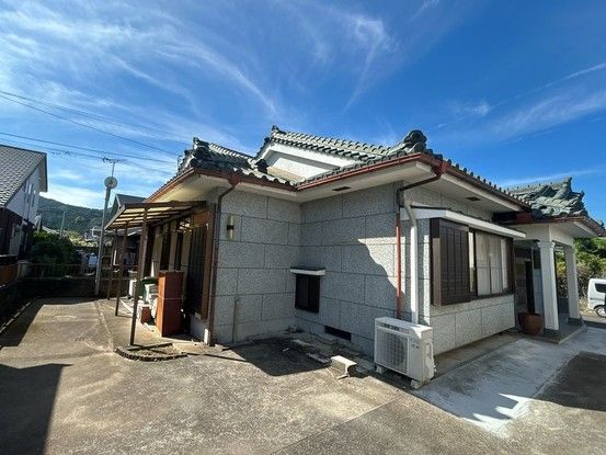 5DK Single-Story House in Ibusuki, Kagoshima with Parking for 3 Cars - Thumbnail 2