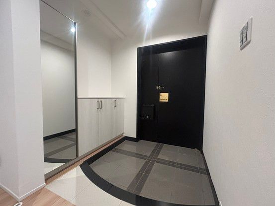 Renovated 3LDK Apartment for Sale in Kanazawa, Ishikawa - Thumbnail 2