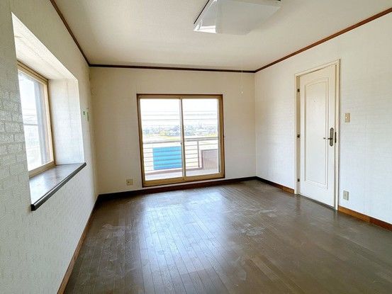 Renovated 4SLDK House in Namikawa City, Toyama - Thumbnail 3