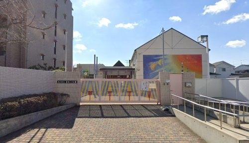 4LDK Family House for Sale in Higashiosaka, Osaka - Thumbnail 3
