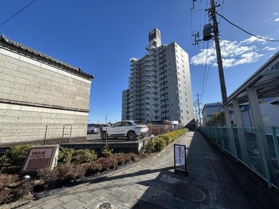 Dia Palace Takasaki Garden Stage 2LDK Apartment for Sale - Thumbnail 2