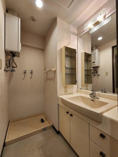 3LDK Apartment for Sale in Hakodate, Hokkaido - Thumbnail 3