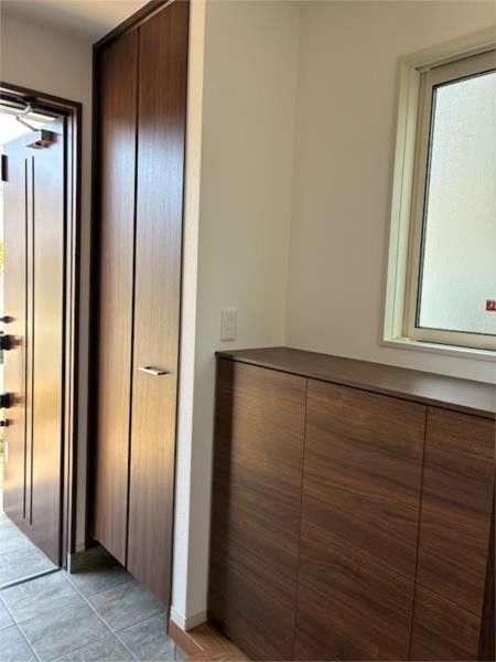 Renovated 4SLDK House in Yokkaichi with Solar Power and Parking - Thumbnail 2