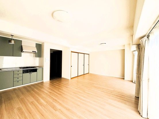 3LDK Apartment for Sale in Marugame, Kagawa - 74.2 sqm - Thumbnail 2