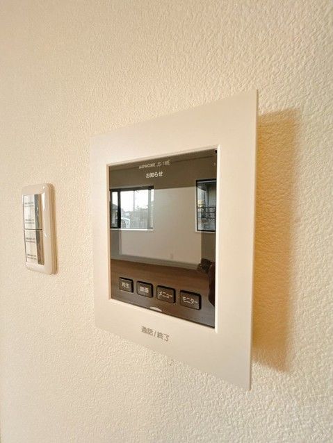 Renovated 4LDK House with Ocean View in Kobe Tamatsu - Thumbnail 3