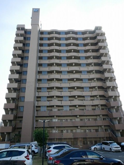 72.32sqm 3LDK Apartment for Sale in Hakata-ku, Fukuoka - Thumbnail 2