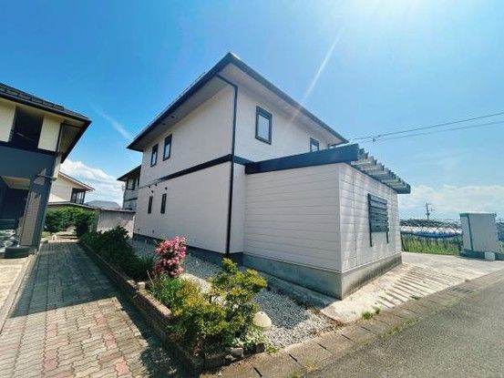 Renovated 5LDK House for Sale in Nanyo City, Yamagata - Thumbnail 2