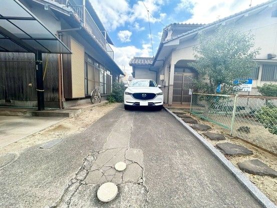 Renovated 3LDK House in Kurashiki, Okayama - 109.92m² - Thumbnail 2