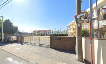 3LDK Apartment for Sale in Wakayama City, 62.39m² - Thumbnail 3