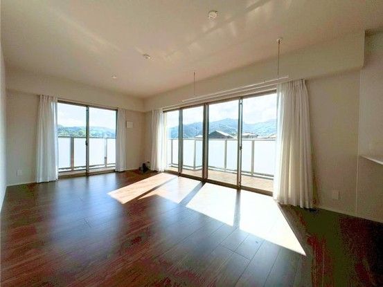 3LDK Apartment for Sale in Nagasaki City, Nagasaki - Thumbnail 4