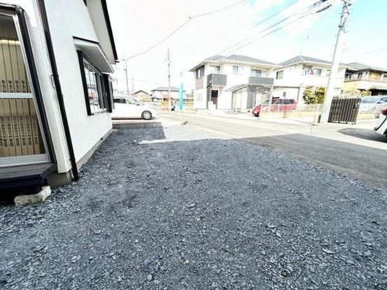 Renovated 4LDK House with Parking in Utsunomiya, Tochigi - Thumbnail 3