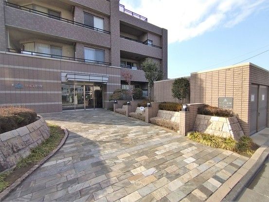 3LDK Apartment for Sale in Miyazaki City, Miyazaki - 75.76 sqm - Thumbnail 2