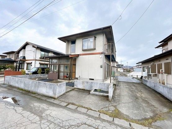 5LDK Detached House in Nanyo City, Yamagata - 111.79 sqm - Thumbnail 2