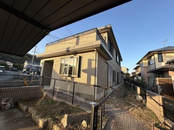 5LDK House for Sale in Uki City, Kumamoto - 161.56 sqm - Thumbnail 2