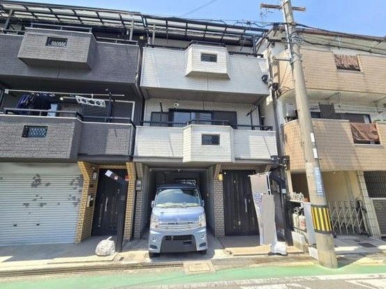 4LDK Resale House in Kadoma City, Osaka Prefecture - Thumbnail 3