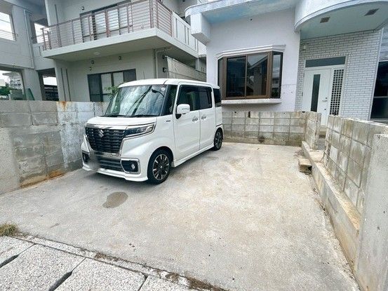 4LDK Single-Story House in Uruma City, Okinawa - Thumbnail 4