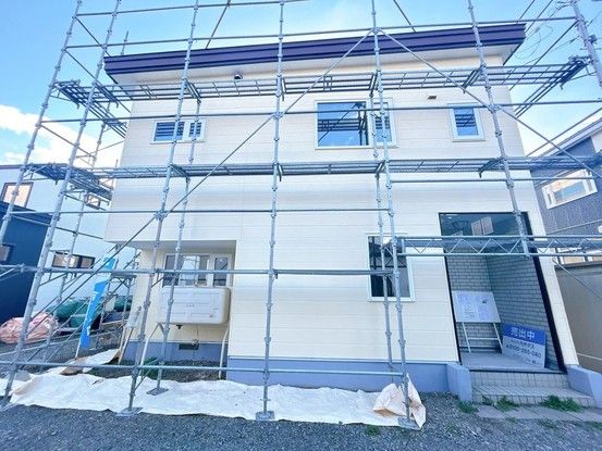 Renovated 4SLDK House in Obihiro, Hokkaido - 144.87m² - Thumbnail 3