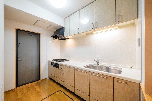 3SK Apartment for Sale in Nishi-ku, Hiroshima City - Thumbnail 4
