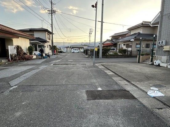Renovated 4LDK House in Yoro Town, Gifu - 101.81 sqm - Thumbnail 3