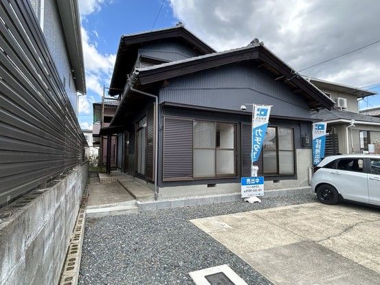 Renovated 4LDK House in Yoro Town, Gifu - 101.81 sqm - Thumbnail 2