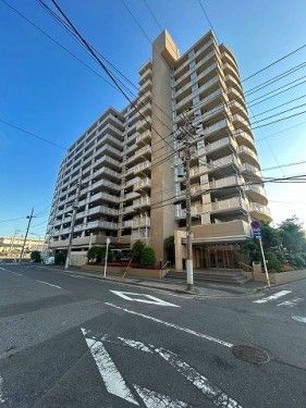 3LDK Apartment Near Gokō Station in Matsudo | 70 sqm - Thumbnail 2