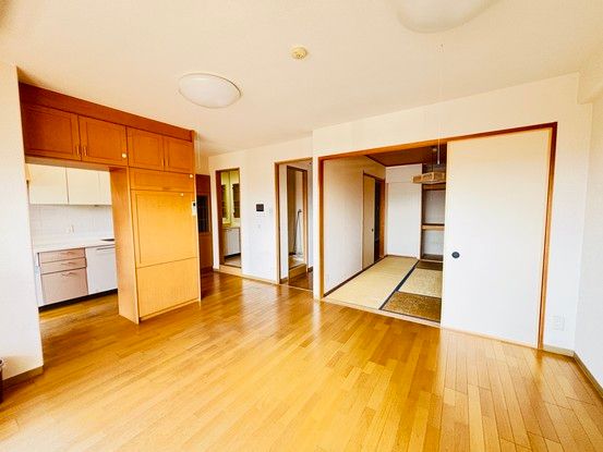3LDK Apartment for Sale in Marugame City, Kagawa - Thumbnail 2