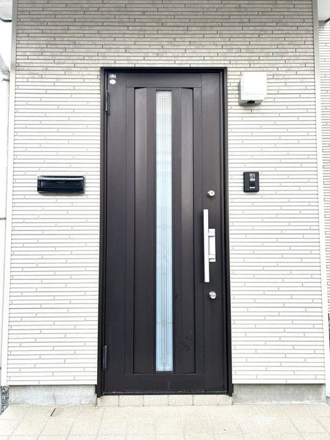 Renovated 3LDK House for Sale Near Hirakita Station in Tainai City - Thumbnail 3