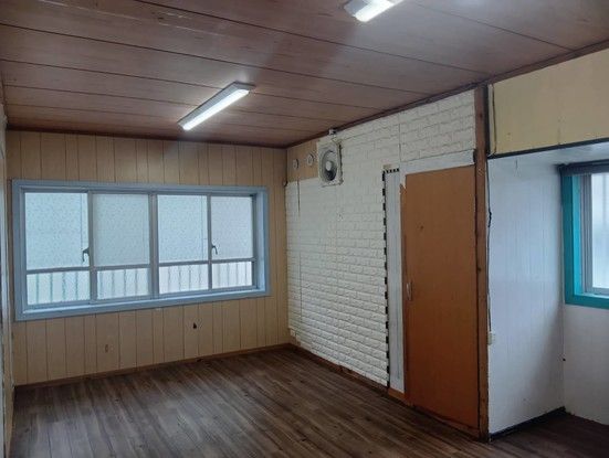 2LDK Detached House for Sale in Okinawa City, Okinawa - Thumbnail 3