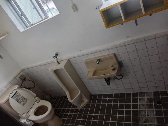 2LDK Detached House for Sale in Okinawa City, Okinawa - Thumbnail 4