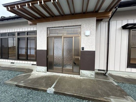 Renovated 5DK House with Large Land in Oshu City, Iwate - Thumbnail 2
