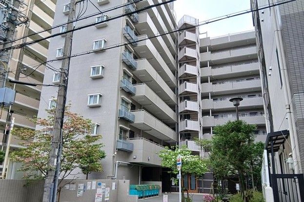 3LDK Apartment for Sale in Nada Ward, Kobe City, Hyogo Prefecture - Thumbnail 2