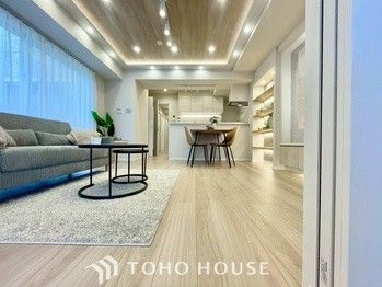 2LDK Apartment for Sale in Shinjuku, Tokyo - 61.05 sqm - Thumbnail 3
