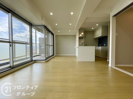 3LDK Apartment for Sale in Tenri City, Nara - 66 sqm - Thumbnail 4