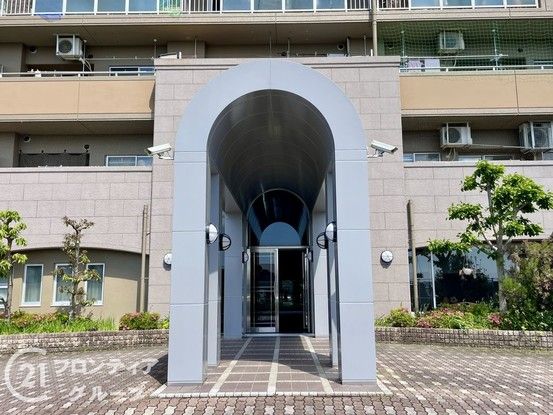 3LDK Apartment for Sale in Tenri City, Nara - 66 sqm - Thumbnail 2