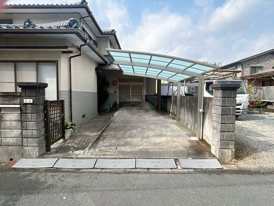 6LDK House for Sale in Kita Ward, Kumamoto City - Thumbnail 3