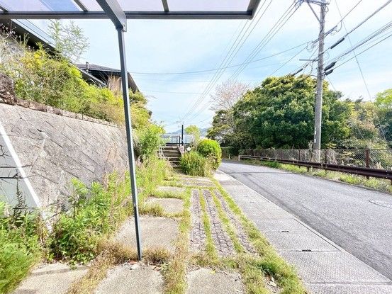 4LDK Used Detached House in Nagasaki City with Parking - Thumbnail 3