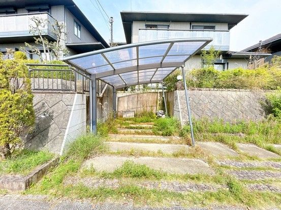 4LDK Used Detached House in Nagasaki City with Parking - Thumbnail 2
