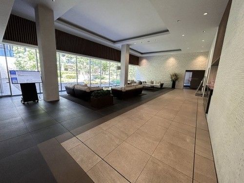3LDK Apartment for Sale in Higashi Ward, Nagoya with Private Garden - Thumbnail 3