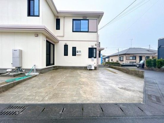 Renovated 5SLDK Detached House for Sale in Satsumasendai, Kagoshima - Thumbnail 4