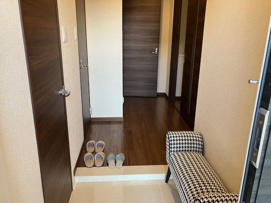 Spacious 3LDK Apartment in Takamatsu, Kagawa | 84.85m² - Thumbnail 3