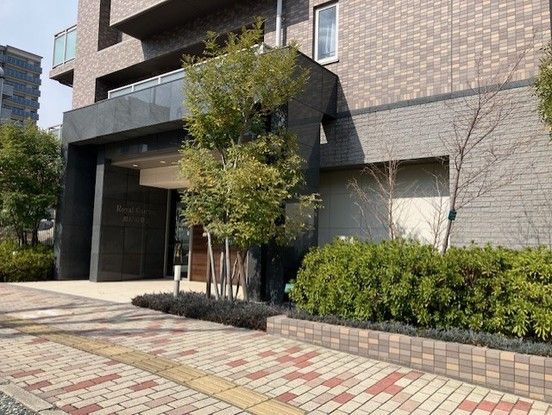 Spacious 3LDK Apartment in Takamatsu, Kagawa | 84.85m² - Thumbnail 2