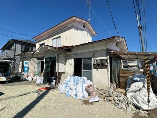 Renovated 3LDK House for Sale in Kagamiishi, Fukushima - Thumbnail 2