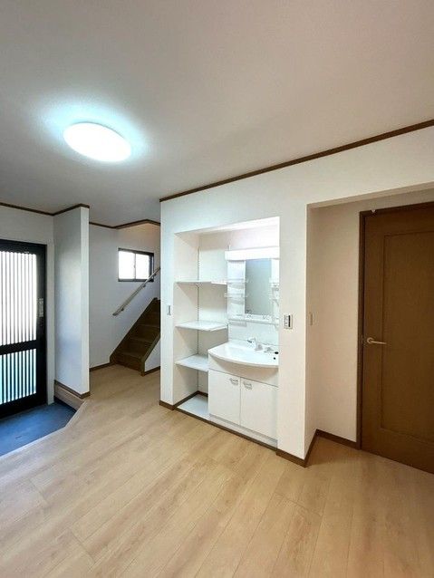 Renovated 4LDK House Near Hamayoshida Station, Watari - Thumbnail 4
