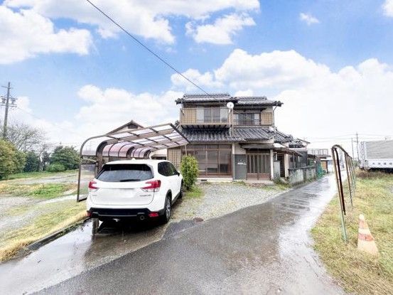 Renovated 4LDK Detached House for Sale in Tsu, Mie - Thumbnail 3