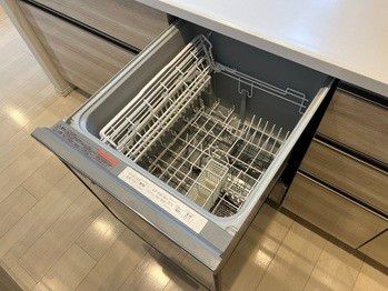 3LDK Apartment for Sale in Funabashi, Chiba - 74 sqm - Thumbnail 3